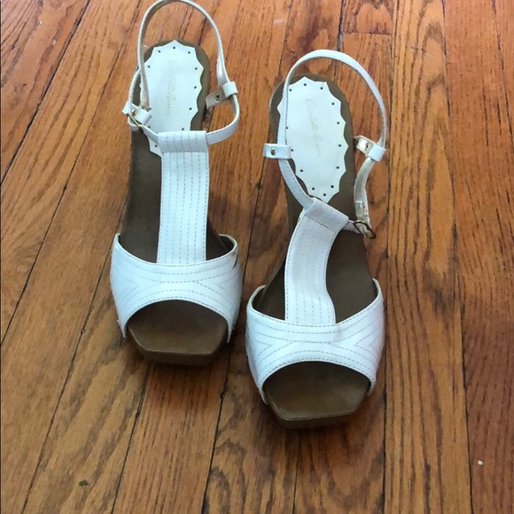 Heals - Picture 3 of 3